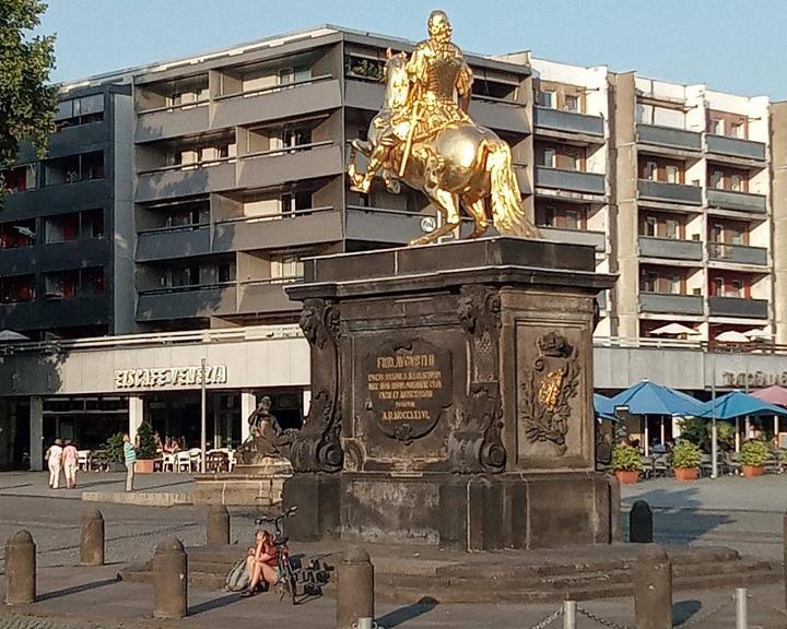 Watzke Brauereiausschank am Goldenen Reiter